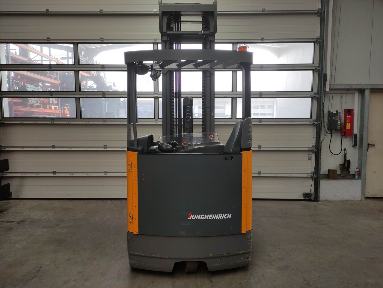 Jungheinrich ETV 216 - Reach truck: fotoğraf 4 Jungheinrich ETV 216 - Reach truck: fotoğraf 4