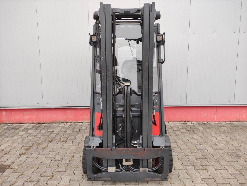 Linde E20PH-02-386 EVO - Elektrikli forklift: fotoğraf 3 Linde E20PH-02-386 EVO - Elektrikli forklift: fotoğraf 3