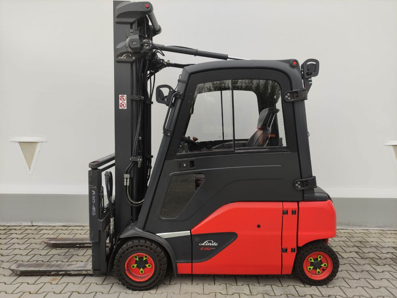 Linde E20PL-02-386 - Elektrikli forklift: fotoğraf 1 Linde E20PL-02-386 - Elektrikli forklift: fotoğraf 1