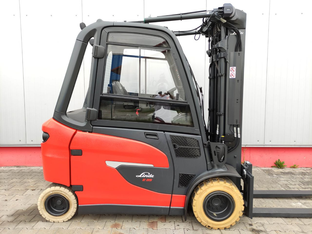 Linde E35HL-01-1252 *Batterie NEU* - Elektrikli forklift: fotoğraf 2 Linde E35HL-01-1252 *Batterie NEU* - Elektrikli forklift: fotoğraf 2