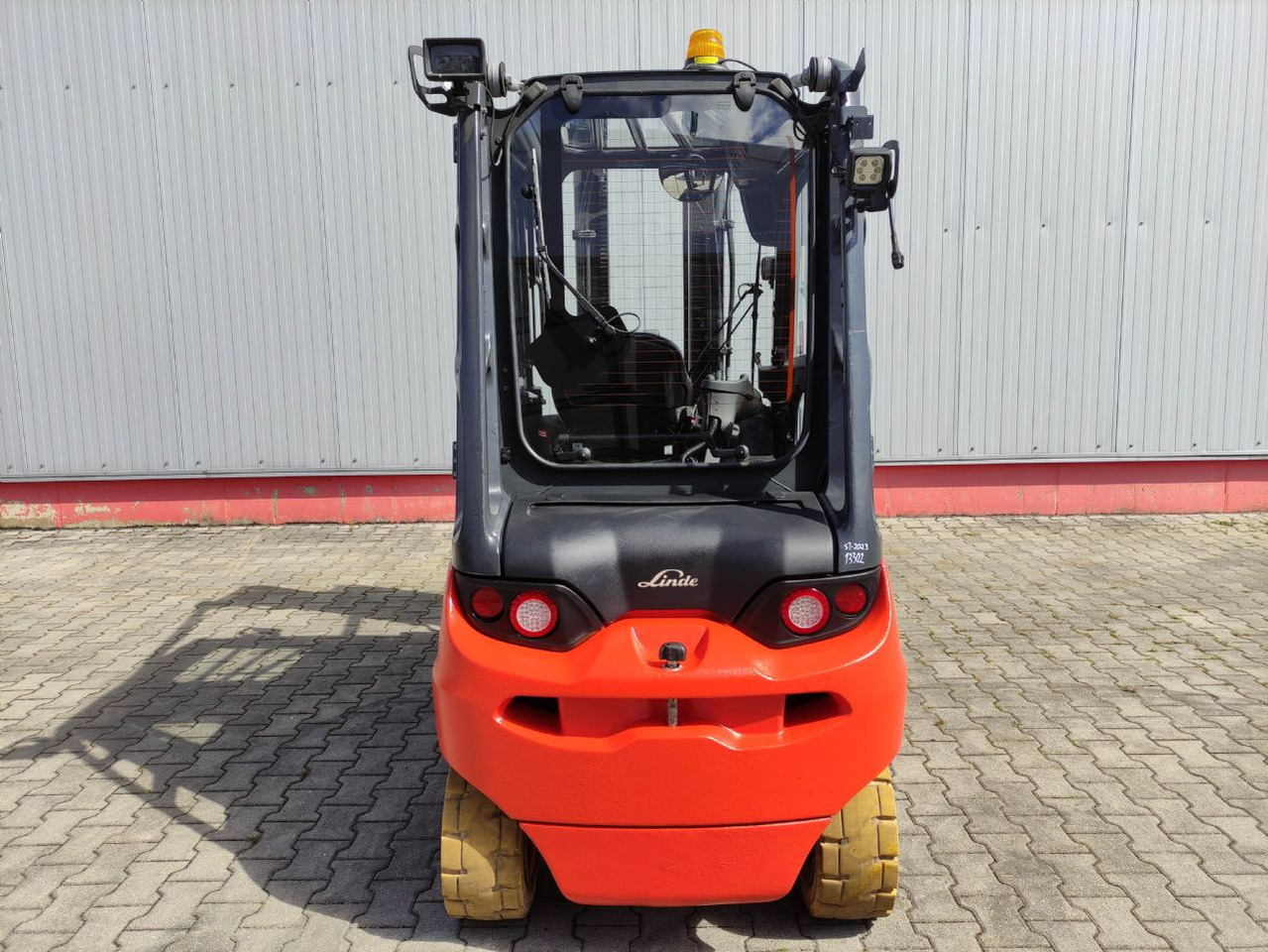 Linde E35L-01-387 - Elektrikli forklift: fotoğraf 4 Linde E35L-01-387 - Elektrikli forklift: fotoğraf 4