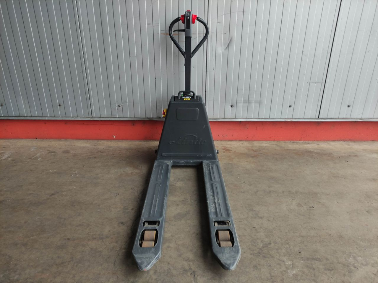 Linde MT15C - Kullanılan transpalet: fotoğraf 3 Linde MT15C - Kullanılan transpalet: fotoğraf 3