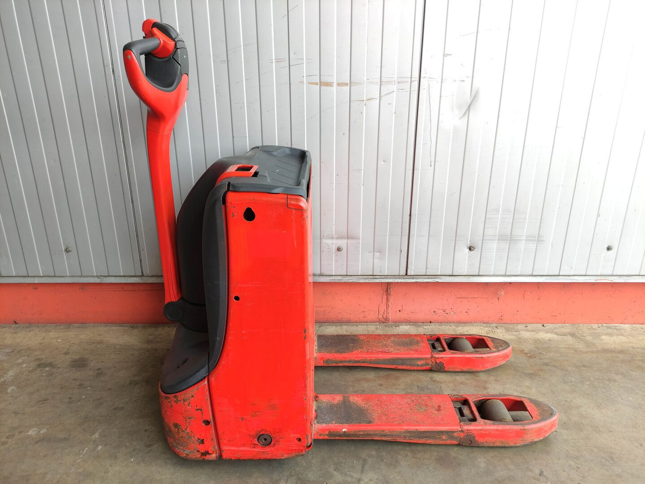 Linde T16-1152 - Kullanılan transpalet: fotoğraf 2 Linde T16-1152 - Kullanılan transpalet: fotoğraf 2