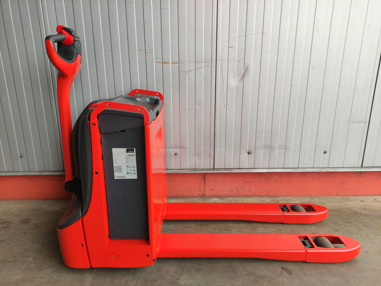 Linde T16-1152 (LACK NEU) - Kullanılan transpalet: fotoğraf 2 Linde T16-1152 (LACK NEU) - Kullanılan transpalet: fotoğraf 2