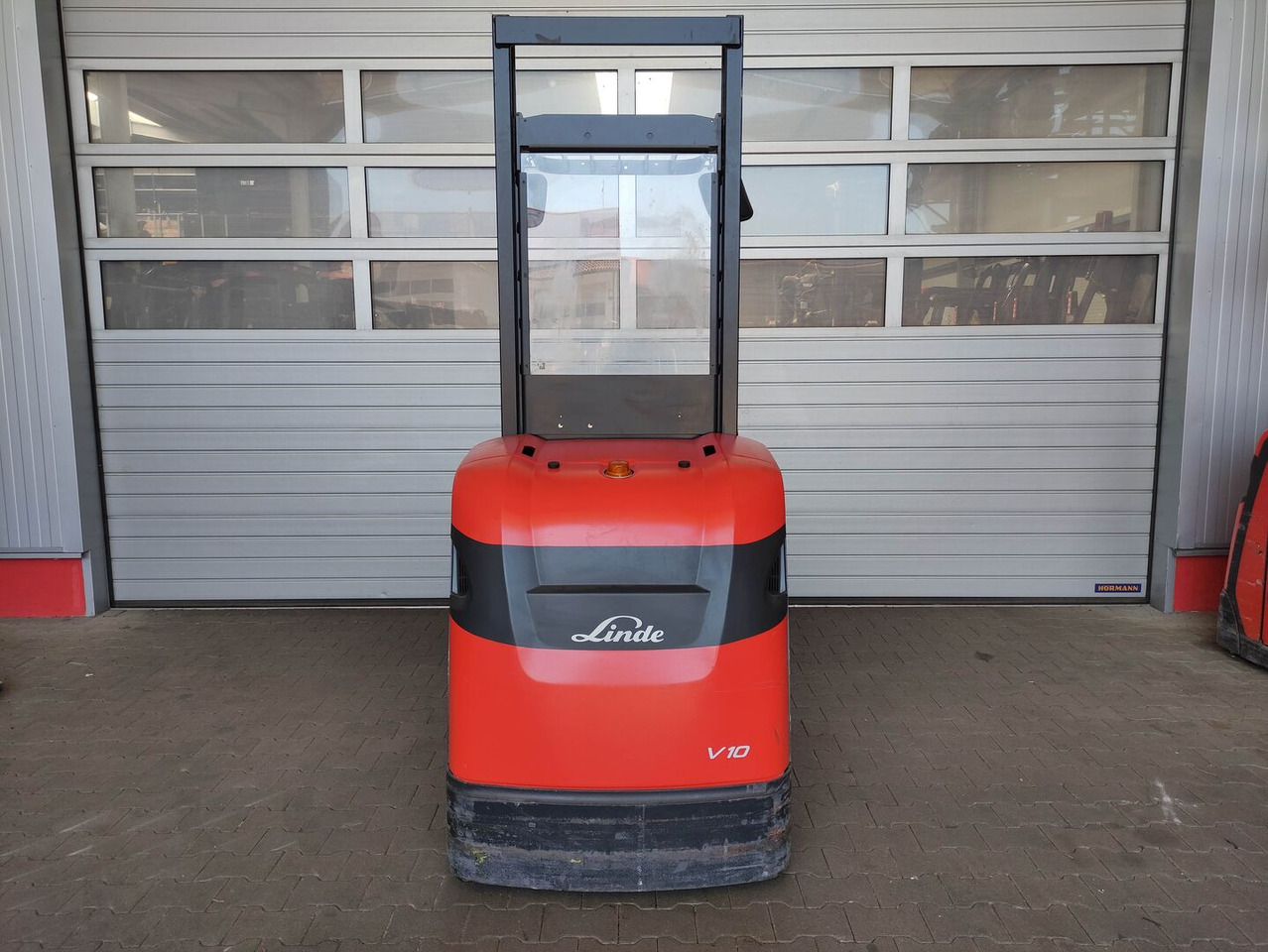 Linde V10-02 - Sipariş hazırlama makinası: fotoğraf 4 Linde V10-02 - Sipariş hazırlama makinası: fotoğraf 4