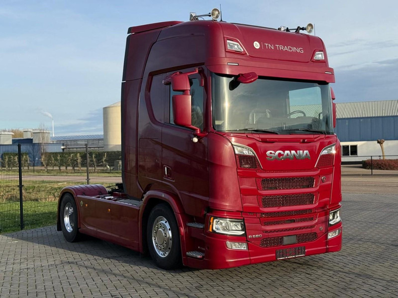 Scania R580 V8 NGS 2 TANKS, RETARDER, LEDER, ALU, VOLLUCHT, SMART V2, PARK COOL. - Çekici: fotoğraf 1 Scania R580 V8 NGS 2 TANKS, RETARDER, LEDER, ALU, VOLLUCHT, SMART V2, PARK COOL. - Çekici: fotoğraf 1