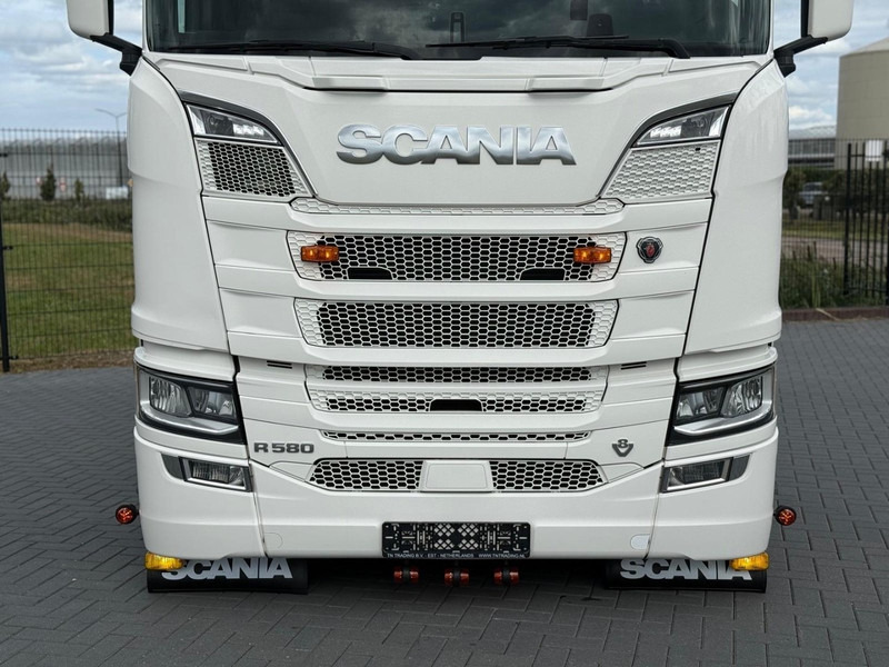 Scania R580 V8 NGS 3.15WB, RETARDER, VOLLUCHT, LEER, LED, KING OF THE ROAD. - Çekici: fotoğraf 4 Scania R580 V8 NGS 3.15WB, RETARDER, VOLLUCHT, LEER, LED, KING OF THE ROAD. - Çekici: fotoğraf 4
