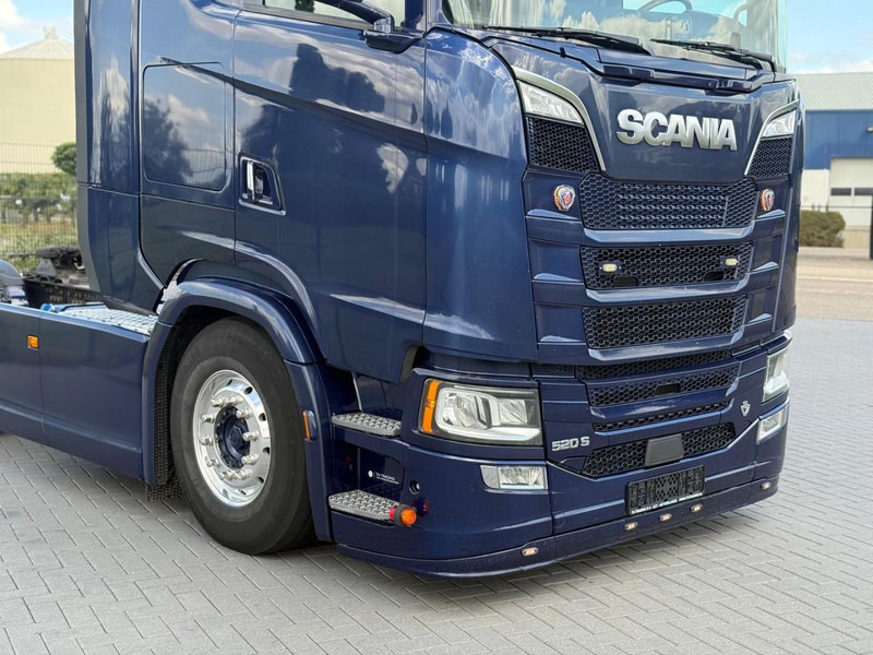 Scania S520 VOLLUCHT, ALCOA, 6 LUCHT BALGEN, LEER. - Çekici: fotoğraf 2 Scania S520 VOLLUCHT, ALCOA, 6 LUCHT BALGEN, LEER. - Çekici: fotoğraf 2