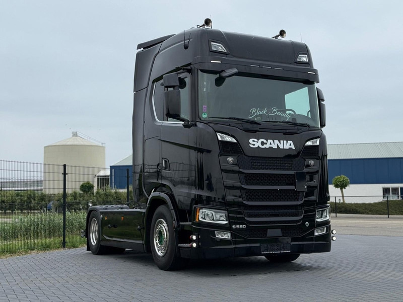 Scania S580 V8 NGS RETARDER, LEATHER, 2X TANK, TOP CONDITION! - Çekici: fotoğraf 1 Scania S580 V8 NGS RETARDER, LEATHER, 2X TANK, TOP CONDITION! - Çekici: fotoğraf 1