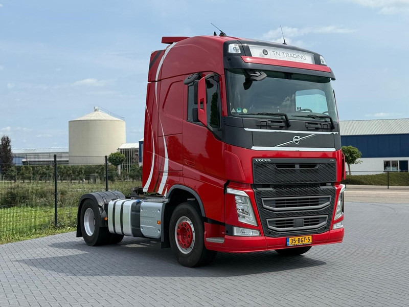 Volvo FH13.420 ADR, SMART TACHO 2, NL TRUCK, ALCOA, STEEL/AIR, PERFECT CONDITION, 2X TANK. - Çekici: fotoğraf 1 Volvo FH13.420 ADR, SMART TACHO 2, NL TRUCK, ALCOA, STEEL/AIR, PERFECT CONDITION, 2X TANK. - Çekici: fotoğraf 1