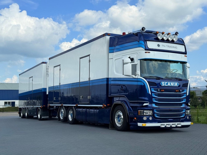 Scania R450 SHOW COMBI, SPECIAL INTERIOR, LIKE NEW, LOW MILEAGE. - Kapalı kasa kamyon: fotoğraf 1 Scania R450 SHOW COMBI, SPECIAL INTERIOR, LIKE NEW, LOW MILEAGE. - Kapalı kasa kamyon: fotoğraf 1