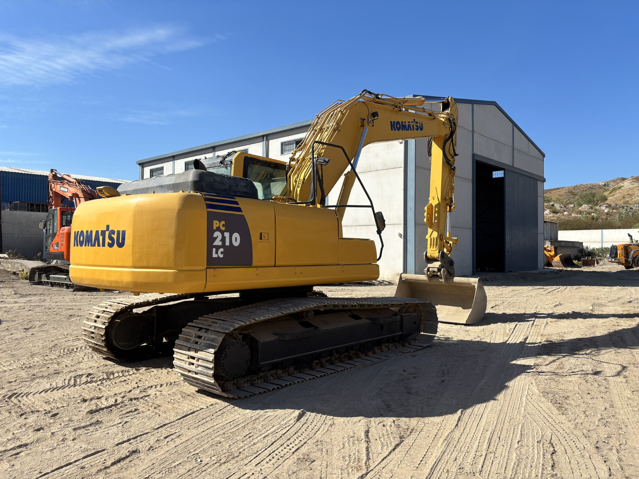 KOMATSU PC210-8 - Paletli ekskavatör: fotoğraf 5 KOMATSU PC210-8 - Paletli ekskavatör: fotoğraf 5