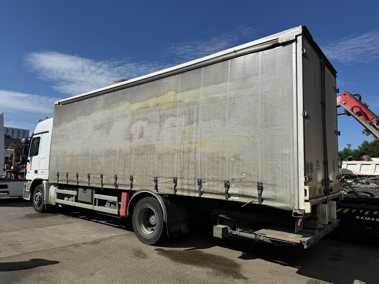 MERCEDES-BENZ ACTROS 1832 - Tenteli kamyon: fotoğraf 4 MERCEDES-BENZ ACTROS 1832 - Tenteli kamyon: fotoğraf 4