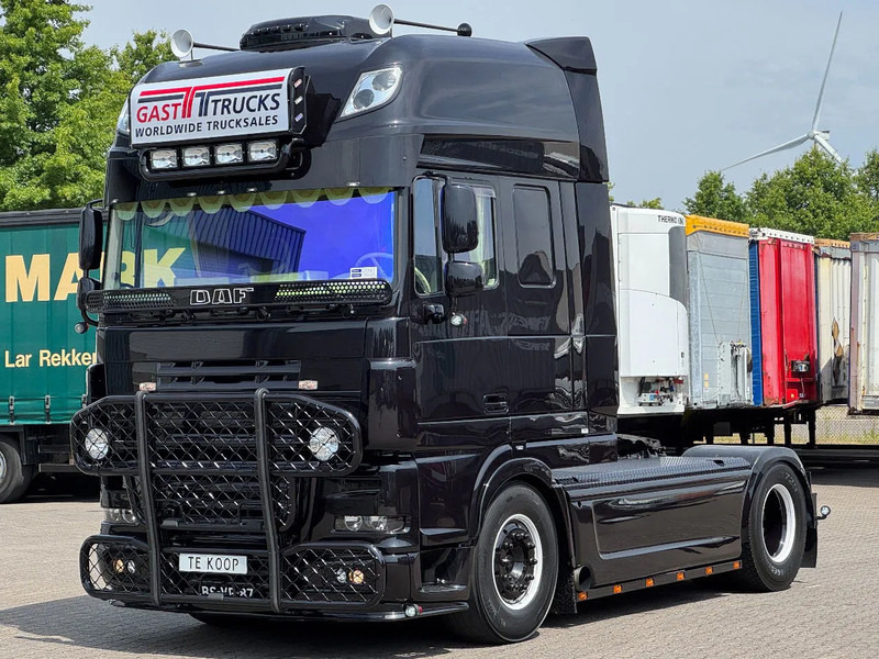DAF XF 105.460 Super Space Cab Showtruck *TOP* - Çekici: fotoğraf 1 DAF XF 105.460 Super Space Cab Showtruck *TOP* - Çekici: fotoğraf 1