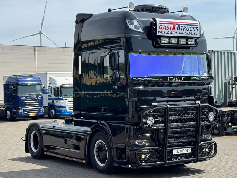 DAF XF 105.460 Super Space Cab Showtruck *TOP* - Çekici: fotoğraf 2 DAF XF 105.460 Super Space Cab Showtruck *TOP* - Çekici: fotoğraf 2