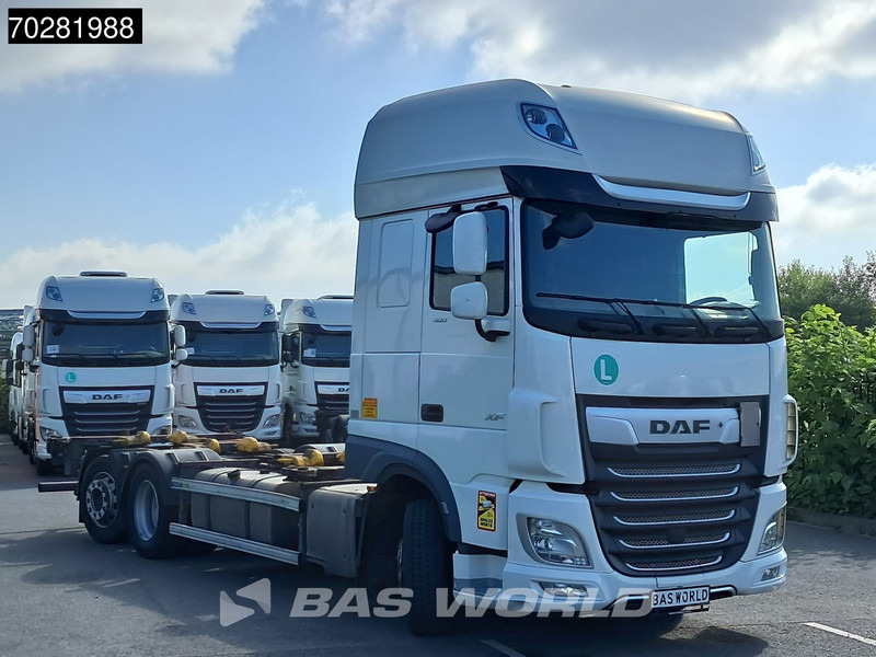 DAF XF 480 6X2 SSC Retarder 2x Tanks Lift+Lenkachse ACC LED - Konteynır taşıyıcı/ Yedek karoser kamyon: fotoğraf 3 DAF XF 480 6X2 SSC Retarder 2x Tanks Lift+Lenkachse ACC LED - Konteynır taşıyıcı/ Yedek karoser kamyon: fotoğraf 3