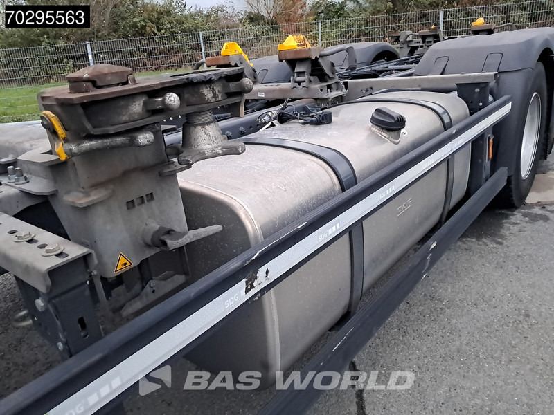 Konteynır taşıyıcı/ Yedek karoser kamyon DAF XG 480 6X2 BDF Lift+Steering Axle ACC Automatic 2 tanks Euro 6: fotoğraf 13 Konteynır taşıyıcı/ Yedek karoser kamyon DAF XG 480 6X2 BDF Lift+Steering Axle ACC Automatic 2 tanks Euro 6: fotoğraf 13
