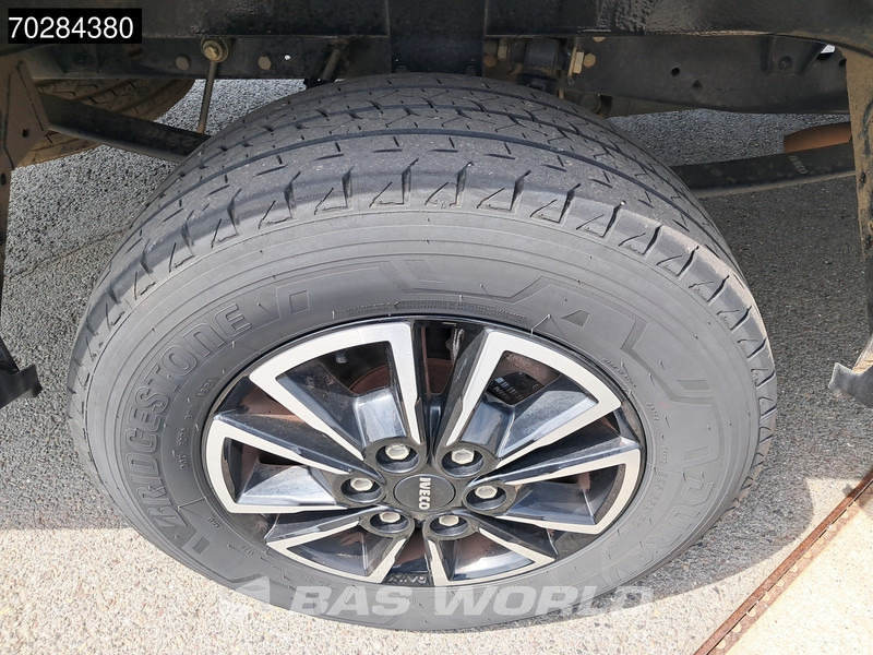 Panelvan Iveco Daily 35S18 3.0L Automatik 180PS L2H2 ACC Navi LED Kamera Klima Parkensensoren Euro6 L2 12m3 A/C: fotoğraf 7