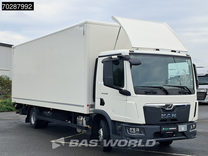 MAN TGL 12.250 4X2 12tonner LOW Mileage! 1500kg Ladebordwand Automatic Euro 6 - Kapalı kasa kamyon: fotoğraf 3 MAN TGL 12.250 4X2 12tonner LOW Mileage! 1500kg Ladebordwand Automatic Euro 6 - Kapalı kasa kamyon: fotoğraf 3