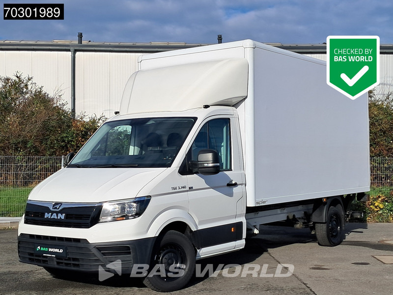 Volkswagen Crafter 140pk Ladebordwand Automatik 140PS Koffer Kamera Tempomat Klima Euro6 A/C Cruise control - Kapalı kasa kamyonet: fotoğraf 1 Volkswagen Crafter 140pk Ladebordwand Automatik 140PS Koffer Kamera Tempomat Klima Euro6 A/C Cruise control - Kapalı kasa kamyonet: fotoğraf 1