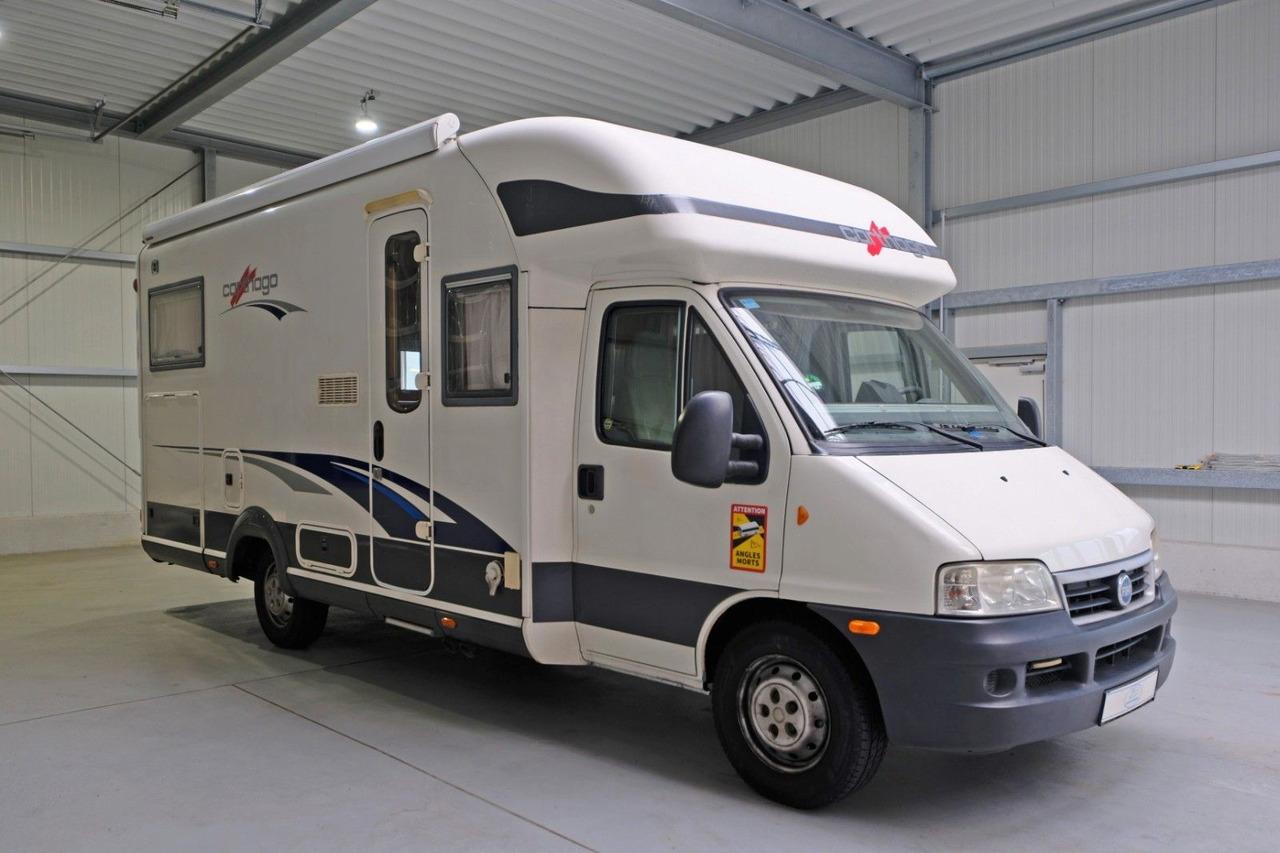 Carthago Chic T 47/Festbett/Solar/Markise - Semi entegre karavan: fotoğraf 1 Carthago Chic T 47/Festbett/Solar/Markise - Semi entegre karavan: fotoğraf 1