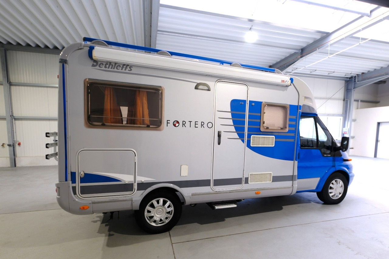 Dethleffs Fortero T 5975 / Festbett / Klima /Preisgarantie - Semi entegre karavan: fotoğraf 5 Dethleffs Fortero T 5975 / Festbett / Klima /Preisgarantie - Semi entegre karavan: fotoğraf 5