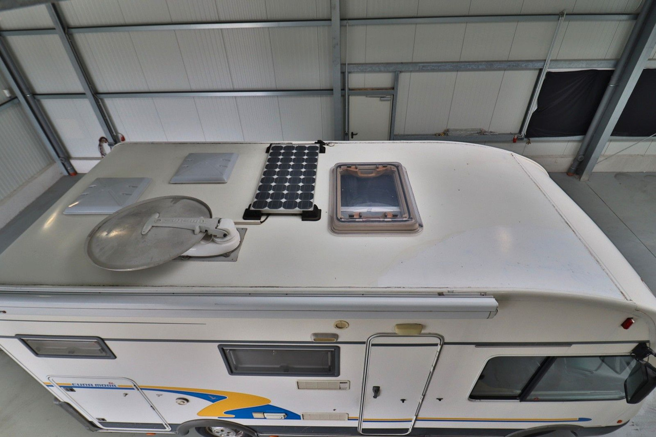 Eura Mobil I 625 VB / Automatik/ Festbett+Hubbett/Garage - Entegre karavan: fotoğraf 4 Eura Mobil I 625 VB / Automatik/ Festbett+Hubbett/Garage - Entegre karavan: fotoğraf 4