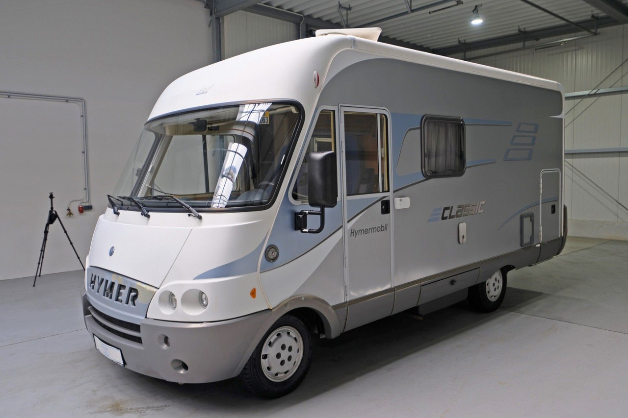 HYMER / ERIBA / HYMERCAR B 504 Classic/Festbett+Hubbett/Garage/Klima/Mar - Entegre karavan: fotoğraf 2 HYMER / ERIBA / HYMERCAR B 504 Classic/Festbett+Hubbett/Garage/Klima/Mar - Entegre karavan: fotoğraf 2