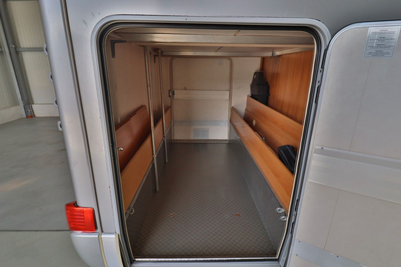 HYMER / ERIBA / HYMERCAR B 514 CL/Festbett+Hubbett/Garage/Klima/Markise - Entegre karavan: fotoğraf 5 HYMER / ERIBA / HYMERCAR B 514 CL/Festbett+Hubbett/Garage/Klima/Markise - Entegre karavan: fotoğraf 5