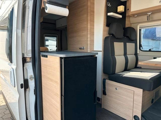 Camper van Pössl Roadcar R 600- AUFSTELLDACH-4 SCHLAFPLÄTZE-TOP: fotoğraf 17
