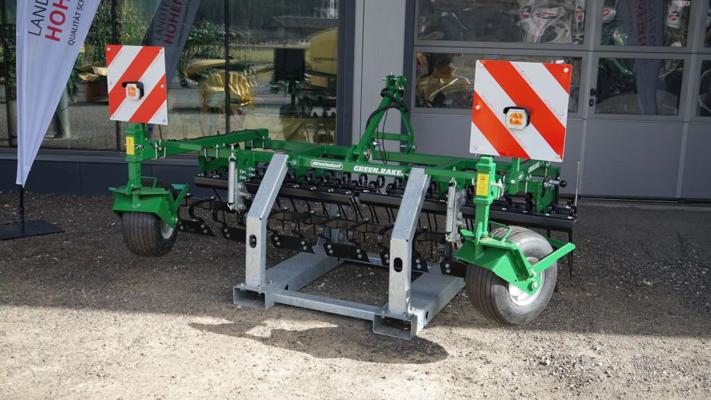 Düvelsdorf GREEN.RAKE vario 2,5m (20605) - Yaylı tırmık: fotoğraf 2 Düvelsdorf GREEN.RAKE vario 2,5m (20605) - Yaylı tırmık: fotoğraf 2
