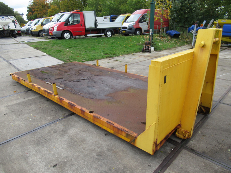 HAAKARM Haakarm PLateau 520 x 250 HOOKLIFT PLATFORM - Kancalı konteyner: fotoğraf 2 HAAKARM Haakarm PLateau 520 x 250 HOOKLIFT PLATFORM - Kancalı konteyner: fotoğraf 2