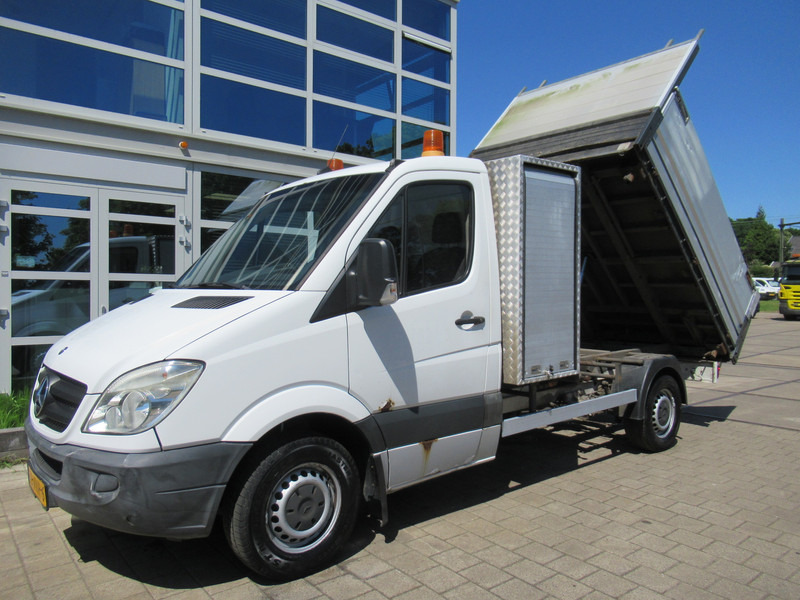 Mercedes-Benz Sprinter 309 2.2 CDI 366, kipper-Tipper - Damperli kamyonet: fotoğraf 2 Mercedes-Benz Sprinter 309 2.2 CDI 366, kipper-Tipper - Damperli kamyonet: fotoğraf 2