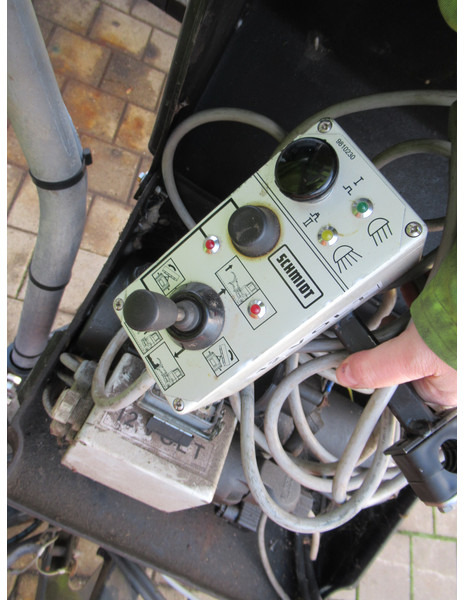 NIDO SNK 210 EPZ 12V HYDRO 240 cm Schneepflug, Snowplow, Sneeuwploeg - Kar küreme aracı: fotoğraf 5 NIDO SNK 210 EPZ 12V HYDRO 240 cm Schneepflug, Snowplow, Sneeuwploeg - Kar küreme aracı: fotoğraf 5