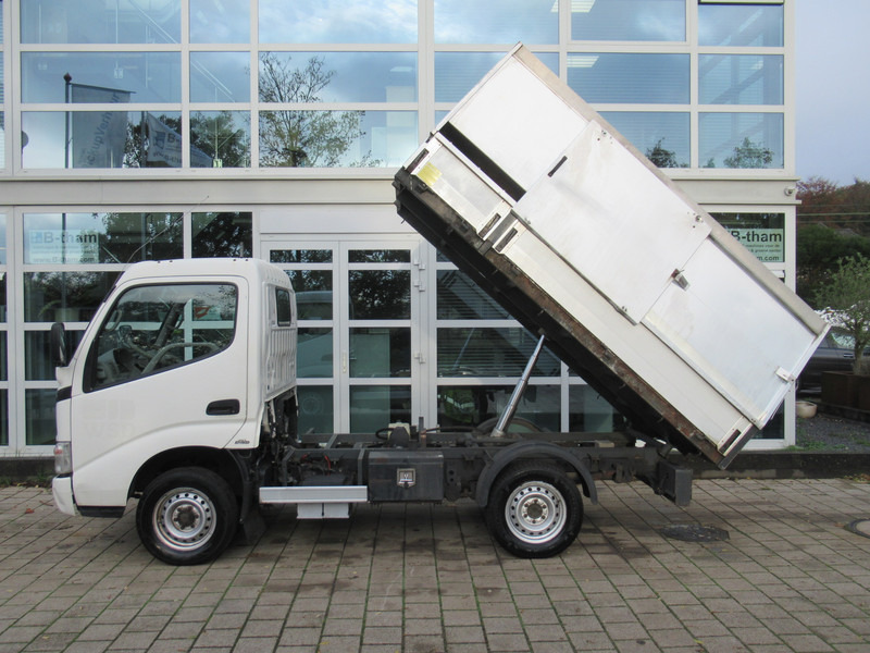 Toyota Dyna 100 3.0 D-4D 80KW Comfort Veegvuilkipper Tipper - Damperli kamyonet: fotoğraf 3 Toyota Dyna 100 3.0 D-4D 80KW Comfort Veegvuilkipper Tipper - Damperli kamyonet: fotoğraf 3