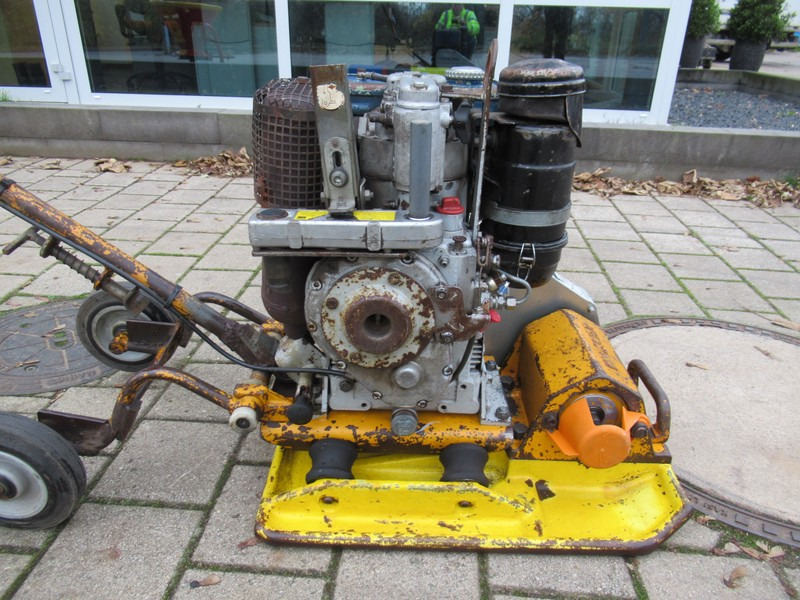 Wacker - Hatz DPS Trilplaat ES 75-2275, 4,1KW - Titreşimli kompaktör: fotoğraf 2 Wacker - Hatz DPS Trilplaat ES 75-2275, 4,1KW - Titreşimli kompaktör: fotoğraf 2