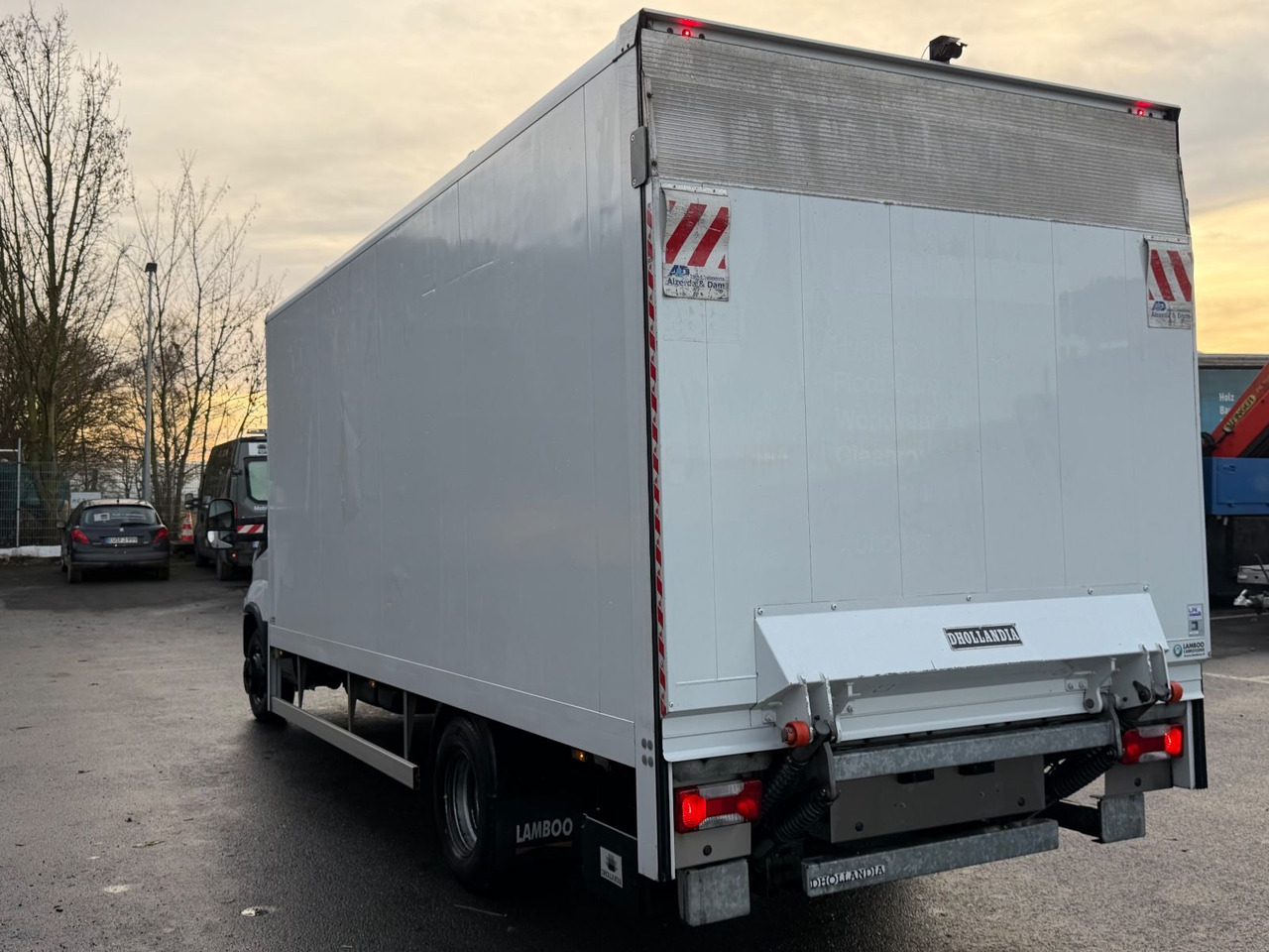 Iveco 70C18 HiMatic, Klima, Luftfederung, Lbw 5x units - Kapalı kasa kamyonet: fotoğraf 4 Iveco 70C18 HiMatic, Klima, Luftfederung, Lbw 5x units - Kapalı kasa kamyonet: fotoğraf 4