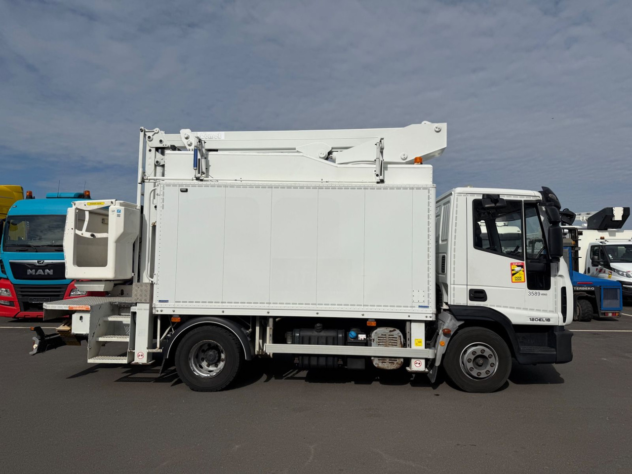 Iveco Eurocargo 120E18 E5/15m/Comet 151TAL - Araç üzerine platform: fotoğraf 3 Iveco Eurocargo 120E18 E5/15m/Comet 151TAL - Araç üzerine platform: fotoğraf 3