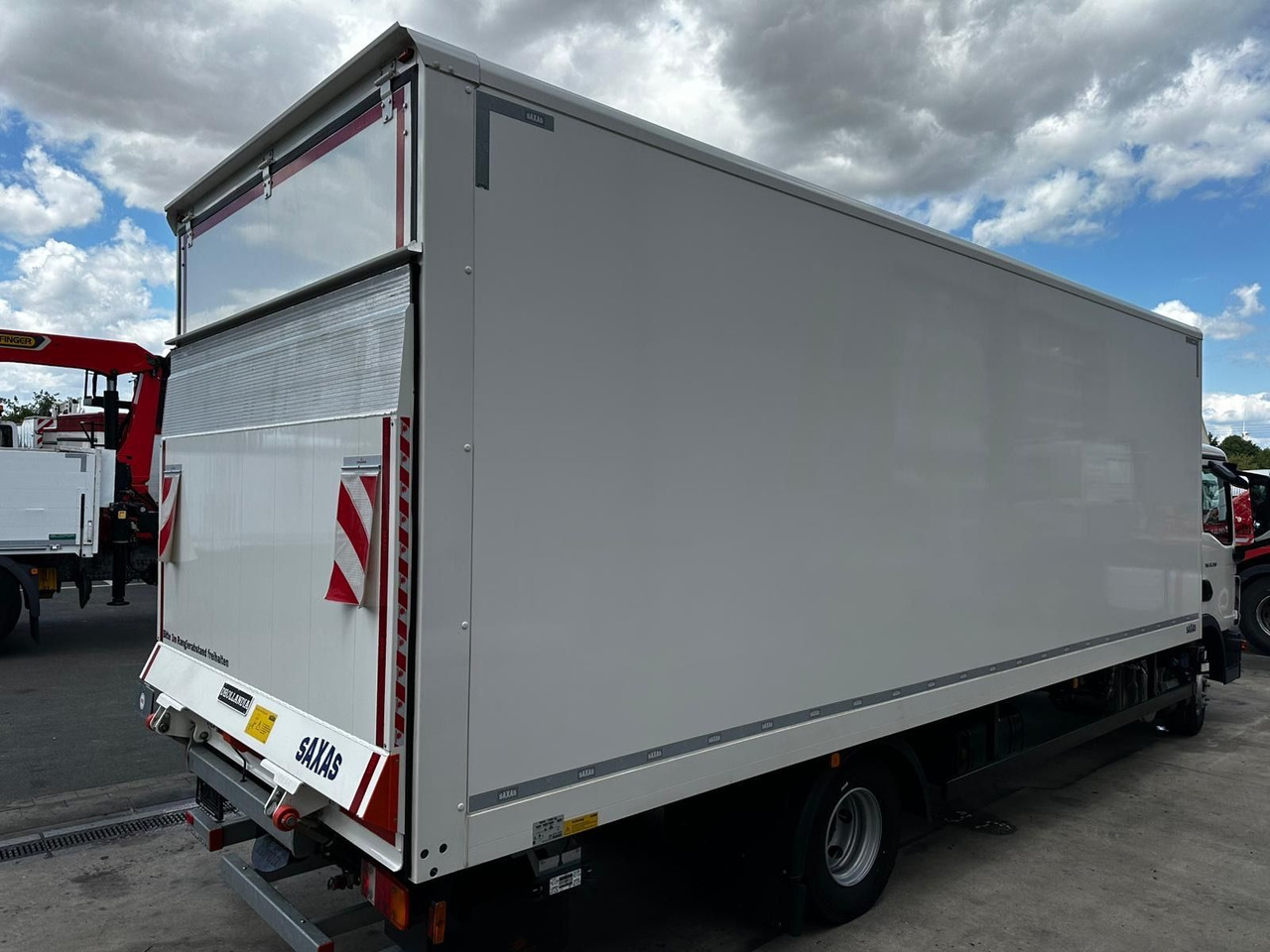 MAN TGL 12.250 /Ladebordwand/Automatik/Ahk - Kapalı kasa kamyon: fotoğraf 3 MAN TGL 12.250 /Ladebordwand/Automatik/Ahk - Kapalı kasa kamyon: fotoğraf 3