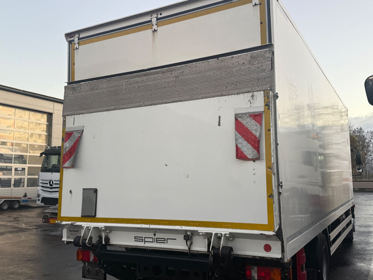 MAN TGM 15.250 Autom., Klima, Palfinger MBB, TOP - Kapalı kasa kamyon: fotoğraf 4 MAN TGM 15.250 Autom., Klima, Palfinger MBB, TOP - Kapalı kasa kamyon: fotoğraf 4