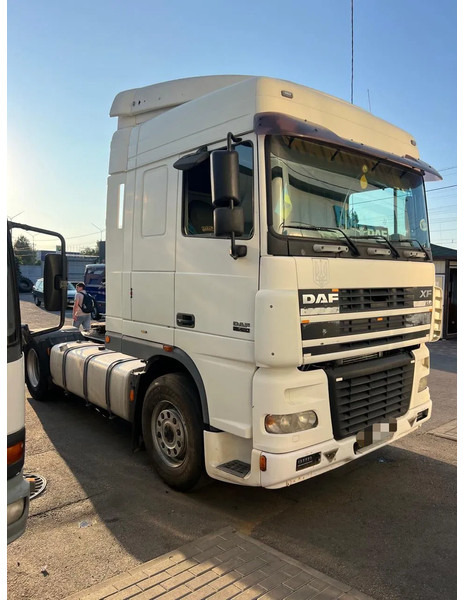 DAF XF 95.480 Manual - Terminal çekiciler: fotoğraf 2 DAF XF 95.480 Manual - Terminal çekiciler: fotoğraf 2