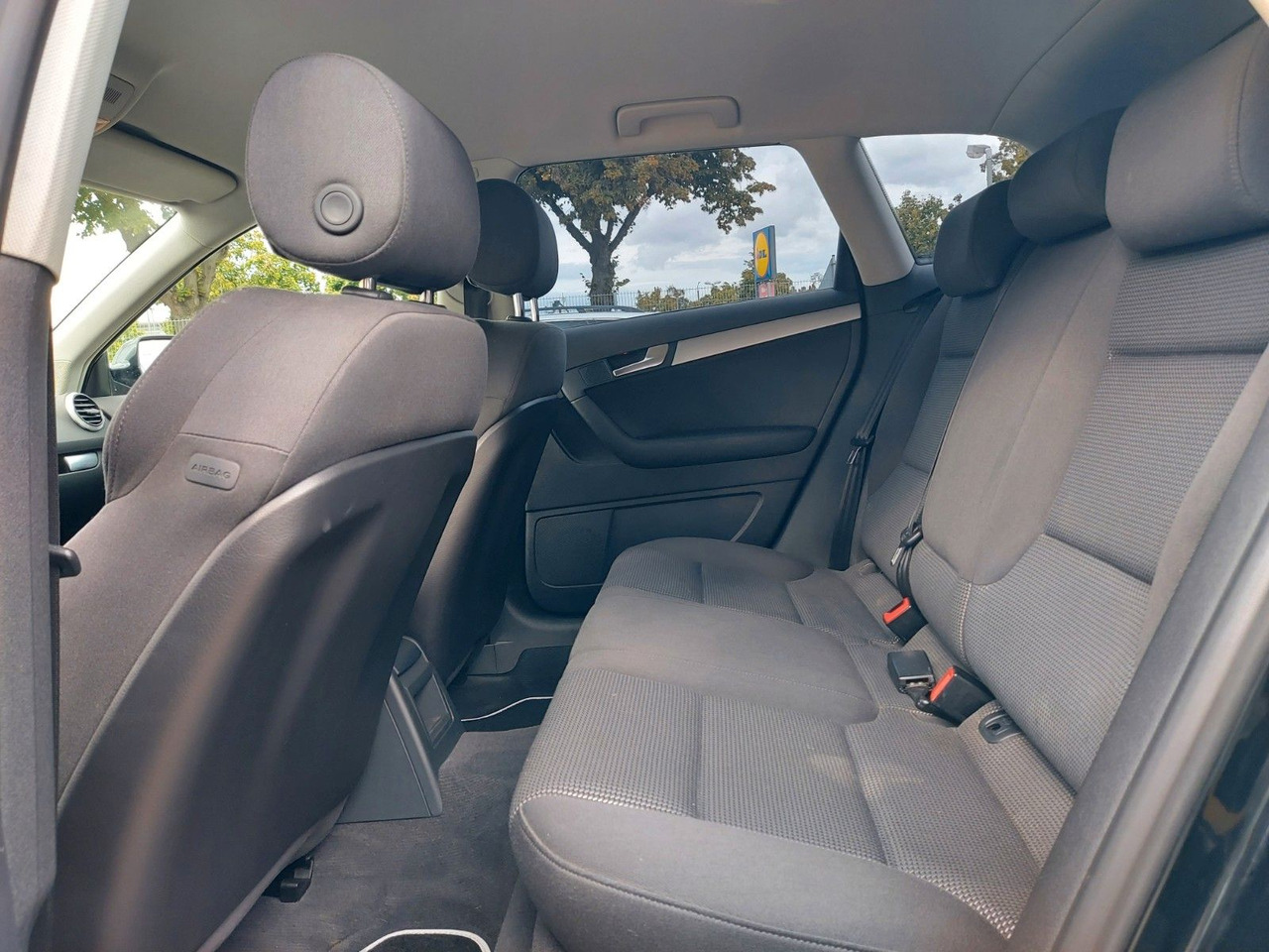 Station wagon Audi A3 Sportback 2.0 TDI Ambition Xenon Klima Sitzhe: fotoğraf 17