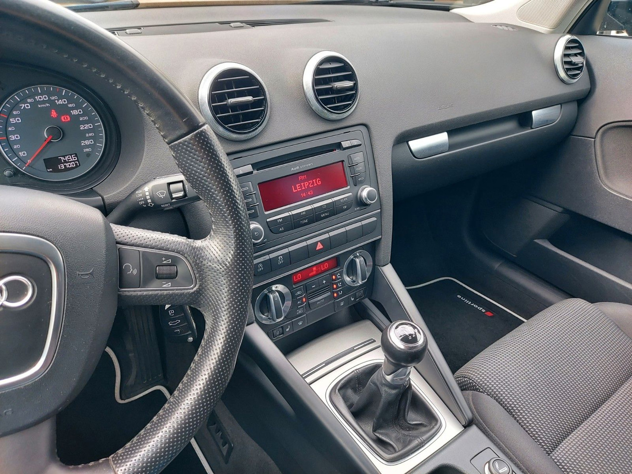 Station wagon Audi A3 Sportback 2.0 TDI Ambition Xenon Klima Sitzhe: fotoğraf 11