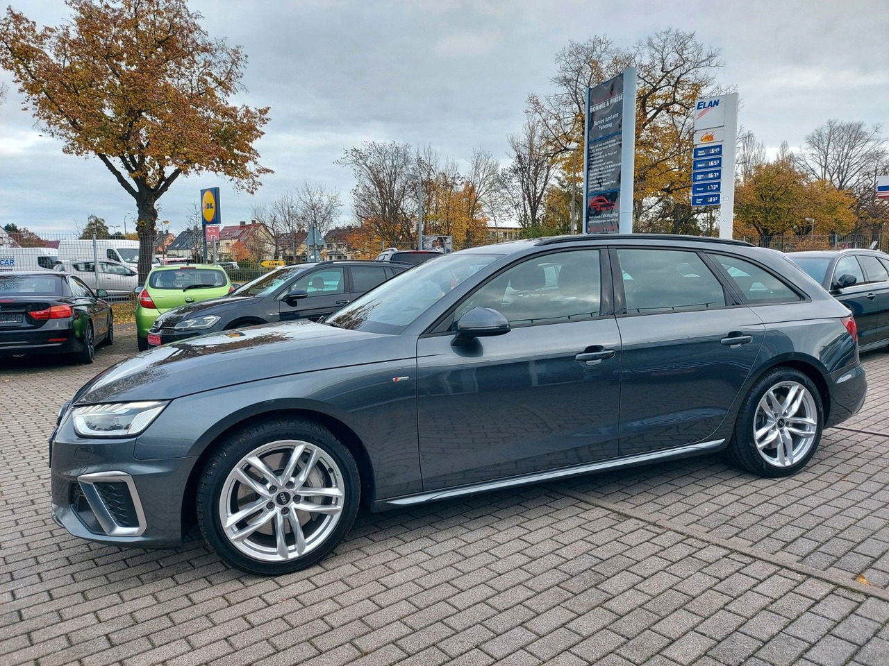 Audi A4 Avant 50 TDI Quattro S-Line Pano ACC Radar - Station wagon: fotoğraf 5 Audi A4 Avant 50 TDI Quattro S-Line Pano ACC Radar - Station wagon: fotoğraf 5