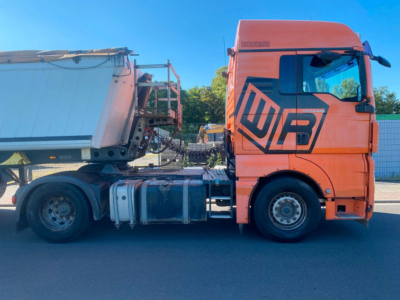 MAN TGX 18.440 4x2 KIPPHYDRAULIK - Çekici: fotoğraf 1 MAN TGX 18.440 4x2 KIPPHYDRAULIK - Çekici: fotoğraf 1