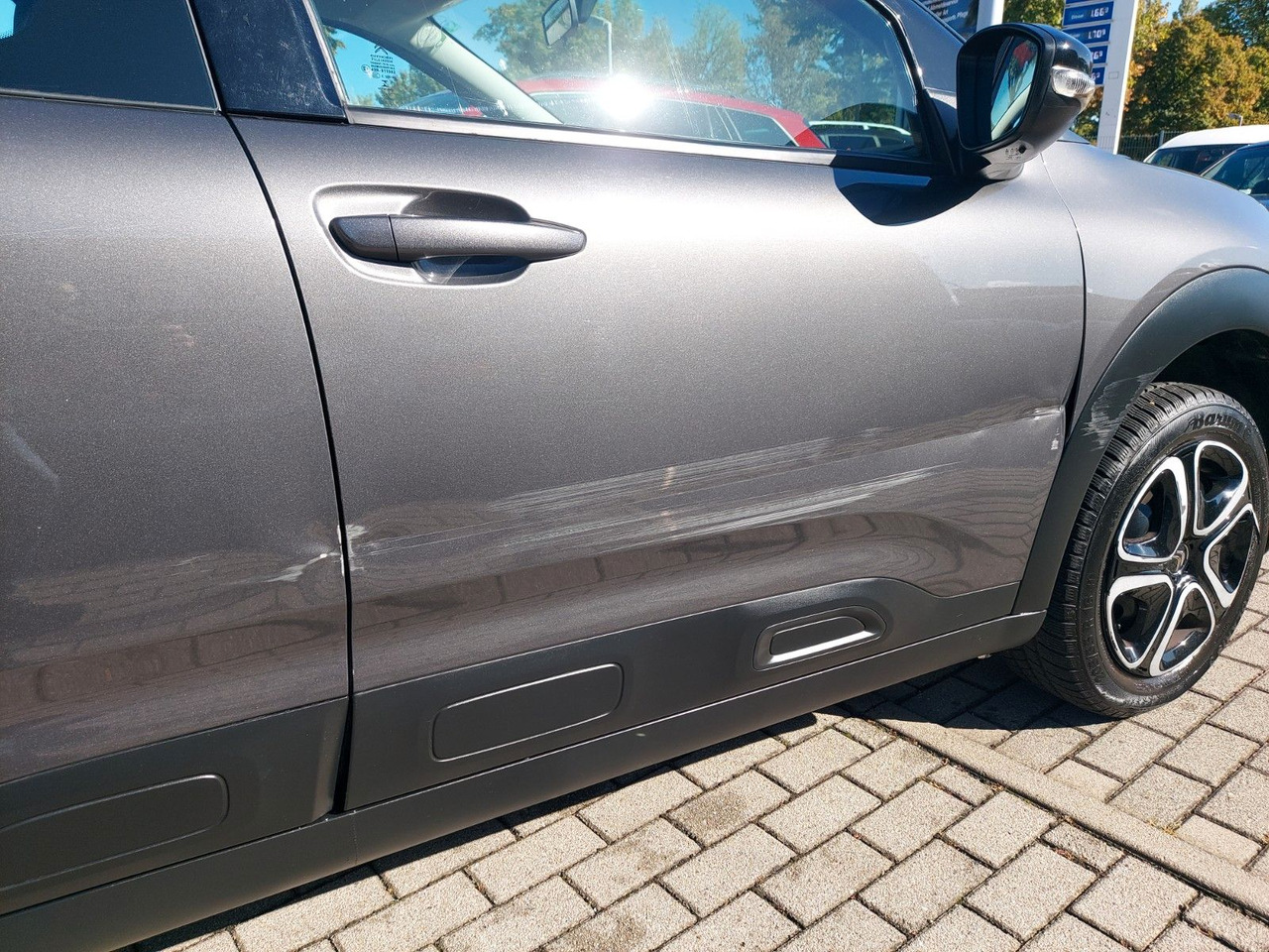 Citroën C4 Cactus Feel DAB Klima Sitzheizung PDC - Sedan araba: fotoğraf 2 Citroën C4 Cactus Feel DAB Klima Sitzheizung PDC - Sedan araba: fotoğraf 2