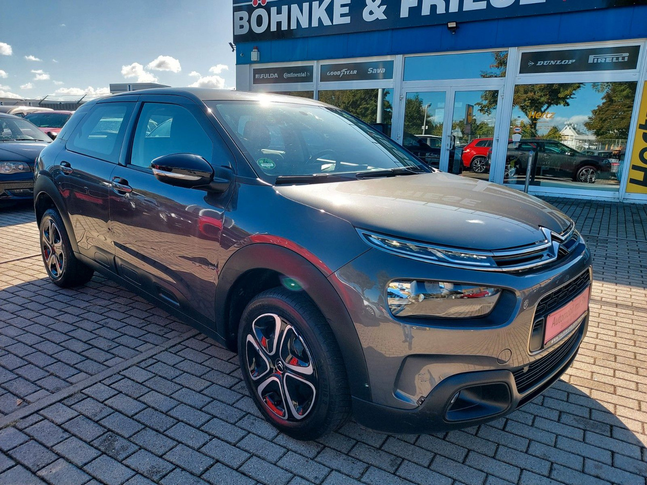 Citroën C4 Cactus Feel DAB Klima Sitzheizung PDC - Sedan araba: fotoğraf 1 Citroën C4 Cactus Feel DAB Klima Sitzheizung PDC - Sedan araba: fotoğraf 1