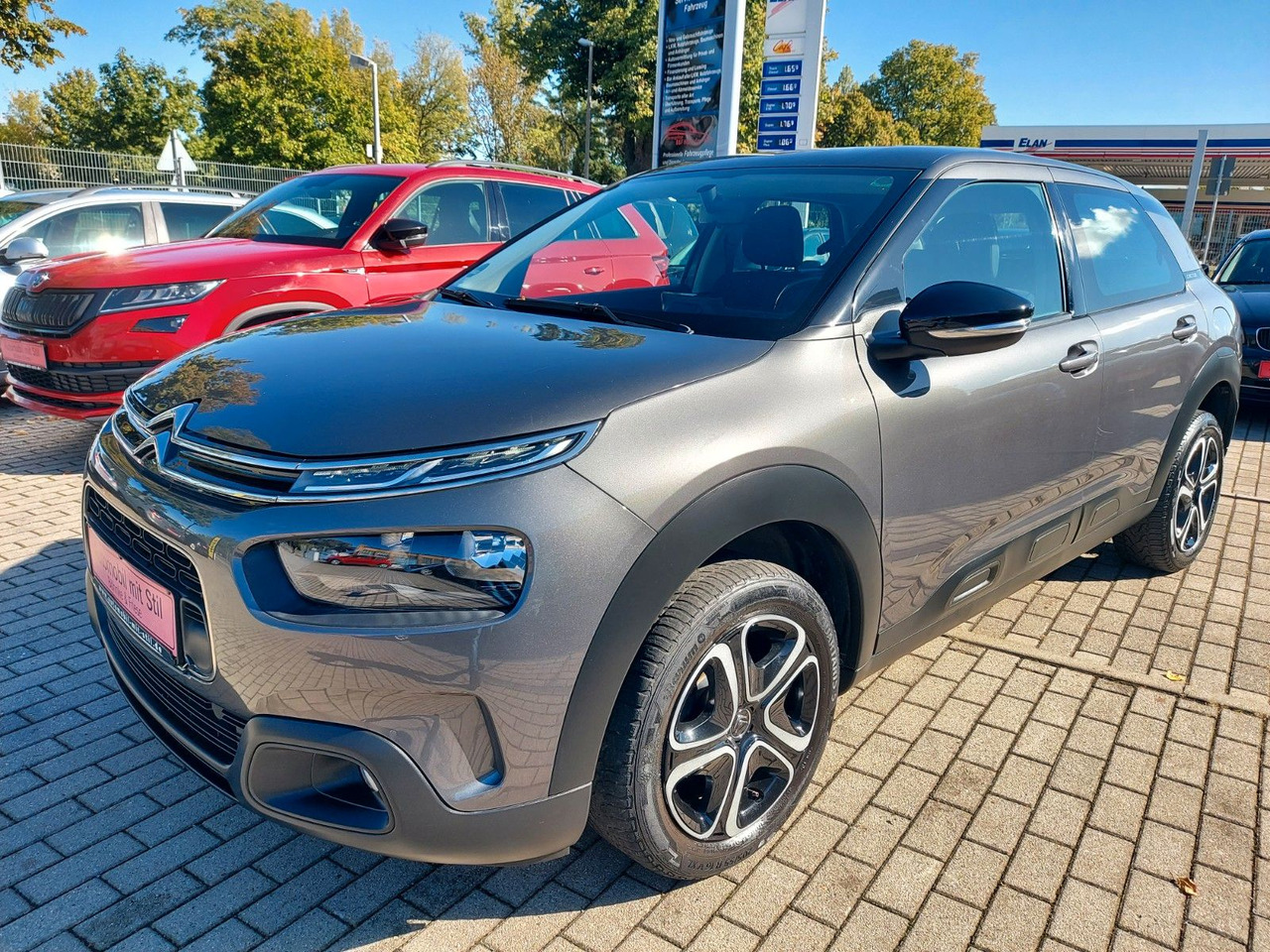 Citroën C4 Cactus Feel DAB Klima Sitzheizung PDC - Sedan araba: fotoğraf 4 Citroën C4 Cactus Feel DAB Klima Sitzheizung PDC - Sedan araba: fotoğraf 4