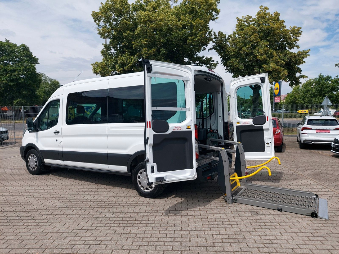 Ford Transit Kombi 350 L3 hoch Trend Rollstuhl Lift - Minivan: fotoğraf 1 Ford Transit Kombi 350 L3 hoch Trend Rollstuhl Lift - Minivan: fotoğraf 1