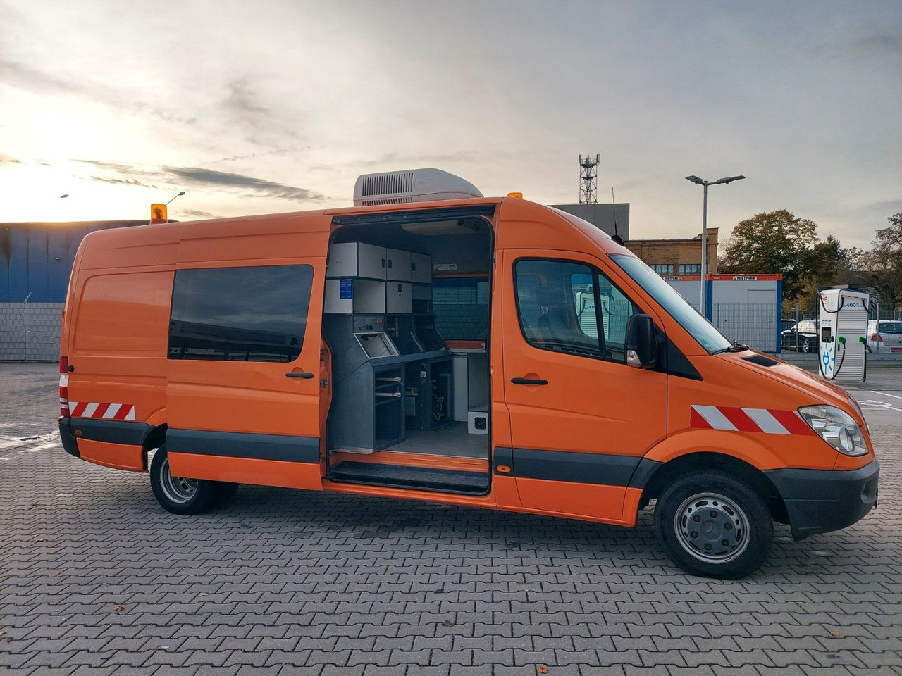 Mercedes-Benz Sprinter II Kasten 515 CDI MAXI KABELMESSWAGEN - Minivan: fotoğraf 1 Mercedes-Benz Sprinter II Kasten 515 CDI MAXI KABELMESSWAGEN - Minivan: fotoğraf 1